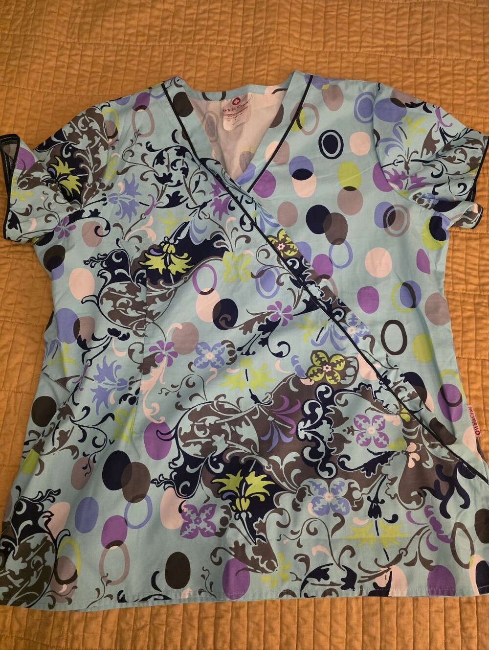 White Cross Light Blue Floral & Dot Print Women's Wrap Top Size L